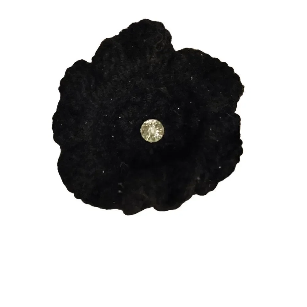 GIRLS' HANDMADE KNIT HAT WITH FLOWER